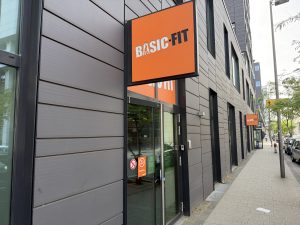 Entrance to Basic-Fit Belval on Avenue du Swing