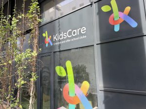 KidsCare Belval signage on the Boulevard du Jazz nursery façade