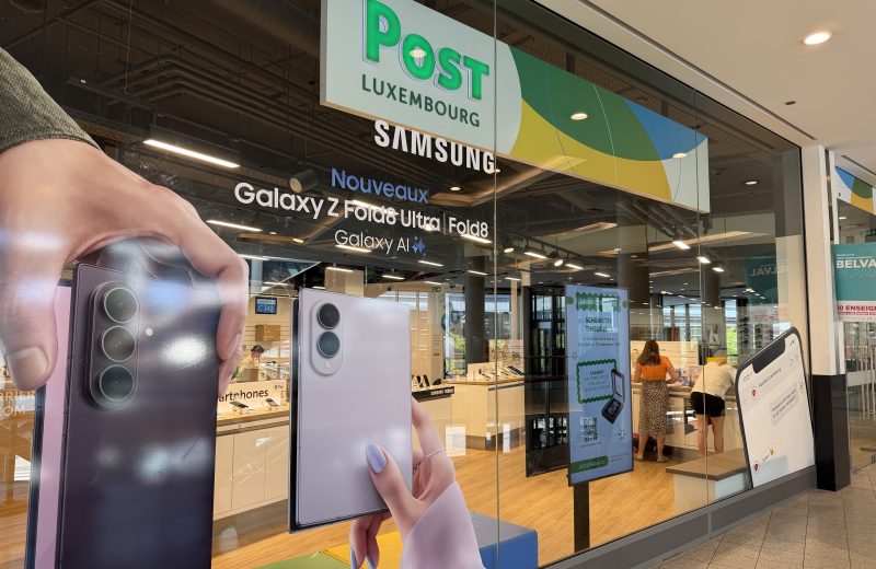 The Espace POST shopfront in Belval Plaza, under its green sign