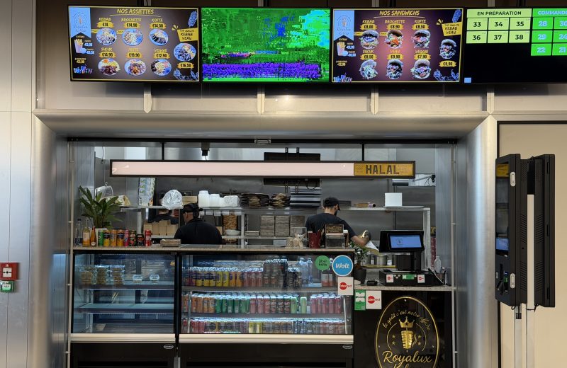 Royalux Kebab counter at Op d’Mezzanine in Belval Plaza