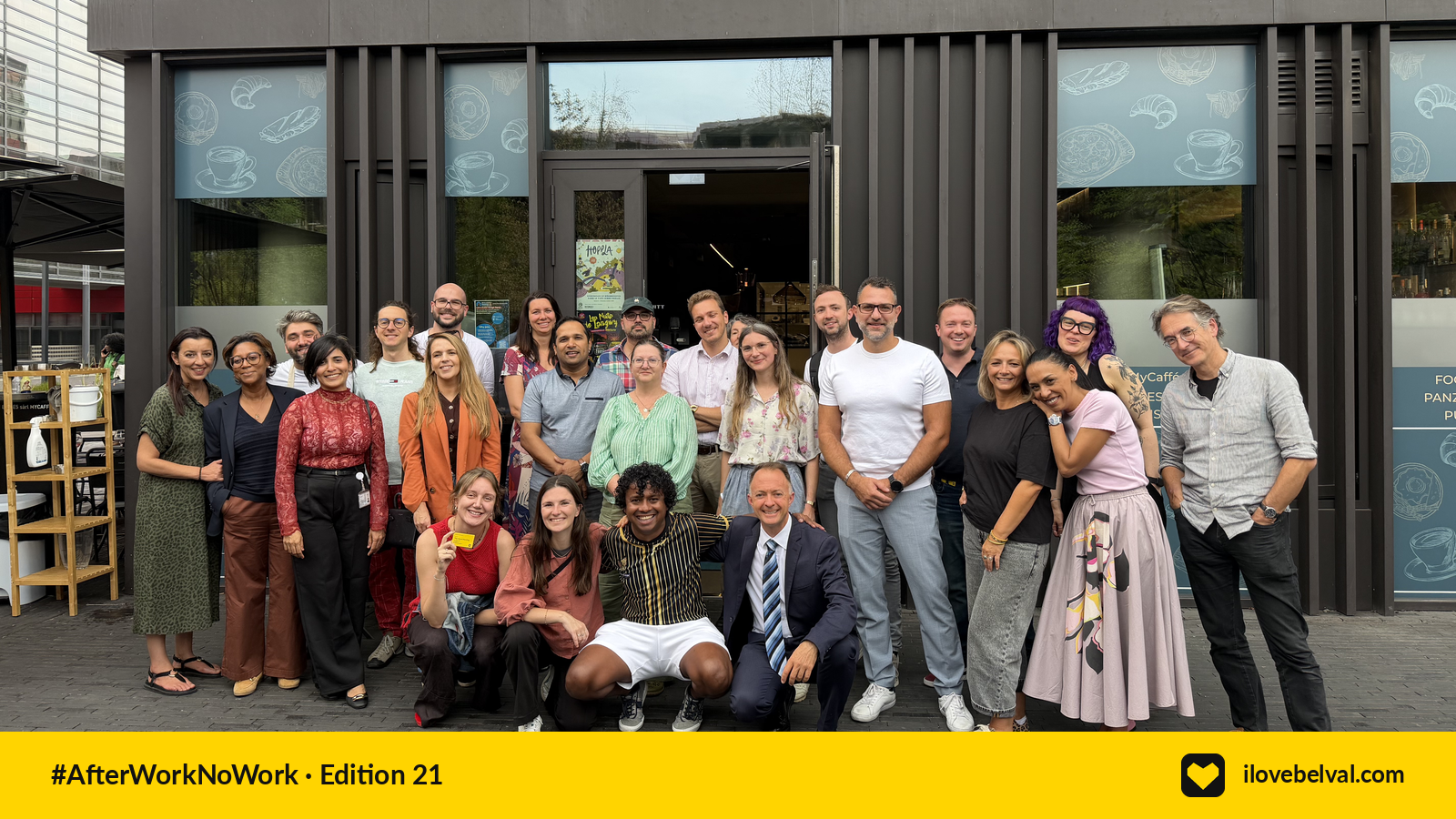 Guests gathered outside MyCaffé in Belval for the 21st #AfterWorkNoWork, with Aswin Lutchanah crouching at the front.