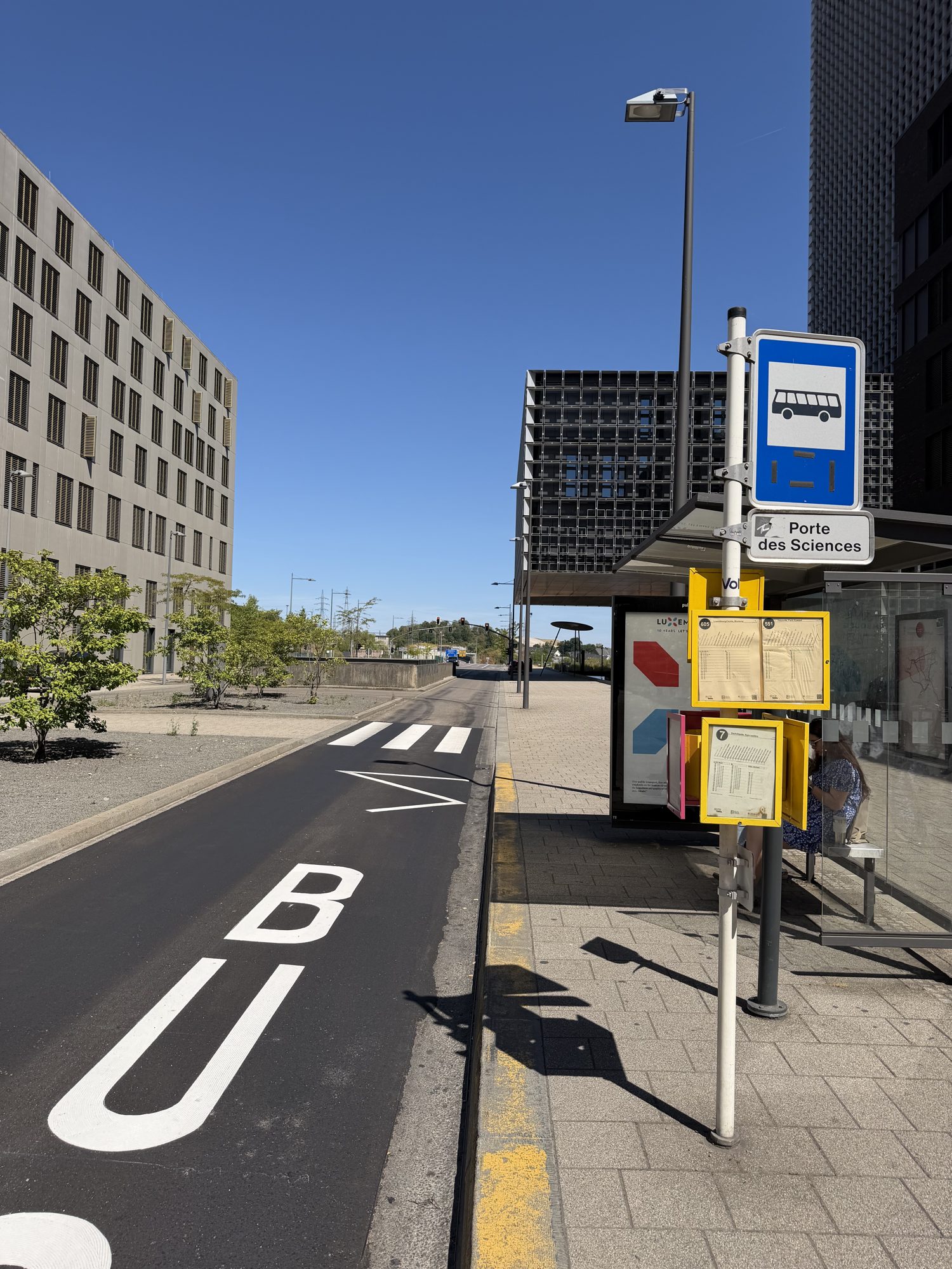 Porte des Sciences bus stop, Belval