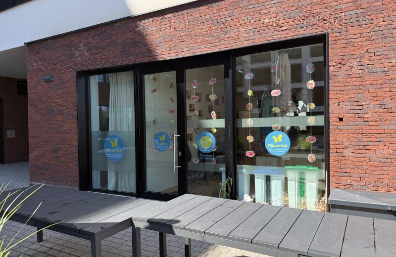 Päiperléck Bei den Héichiewen day centre entrance on Rue Jules Ferry in Belval
